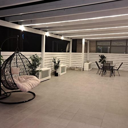 ירושלים Authentic One Bedroom Apartment In City Center מראה חיצוני תמונה